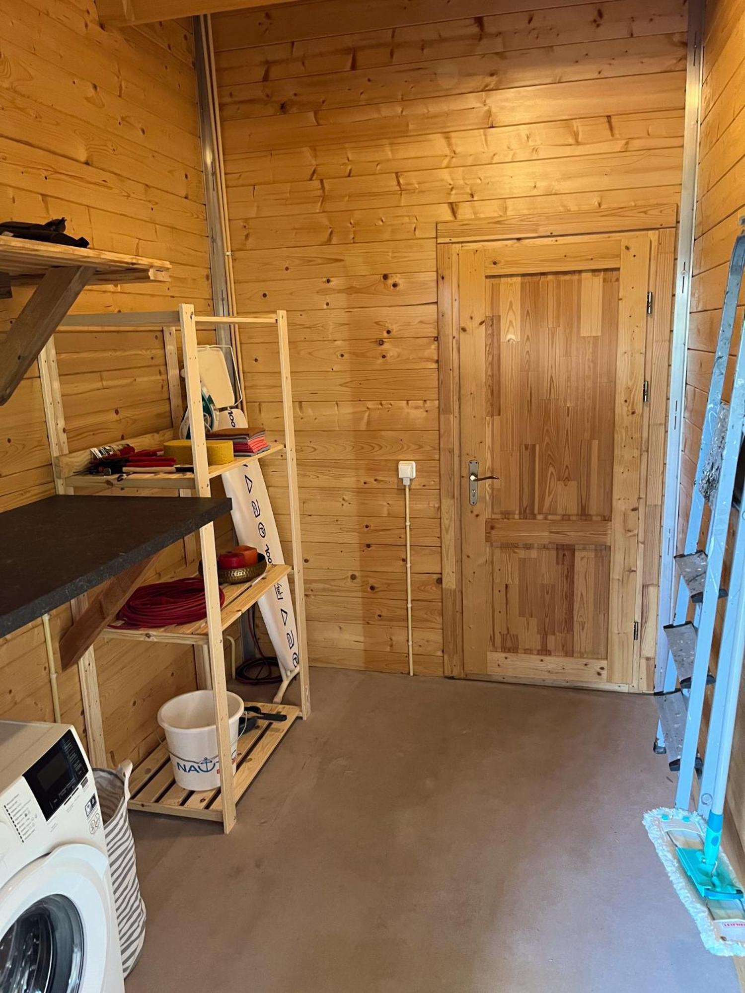 Luxe En Ruim Chalet Met Airco Bij Leekstermeer Matsloot Luaran gambar