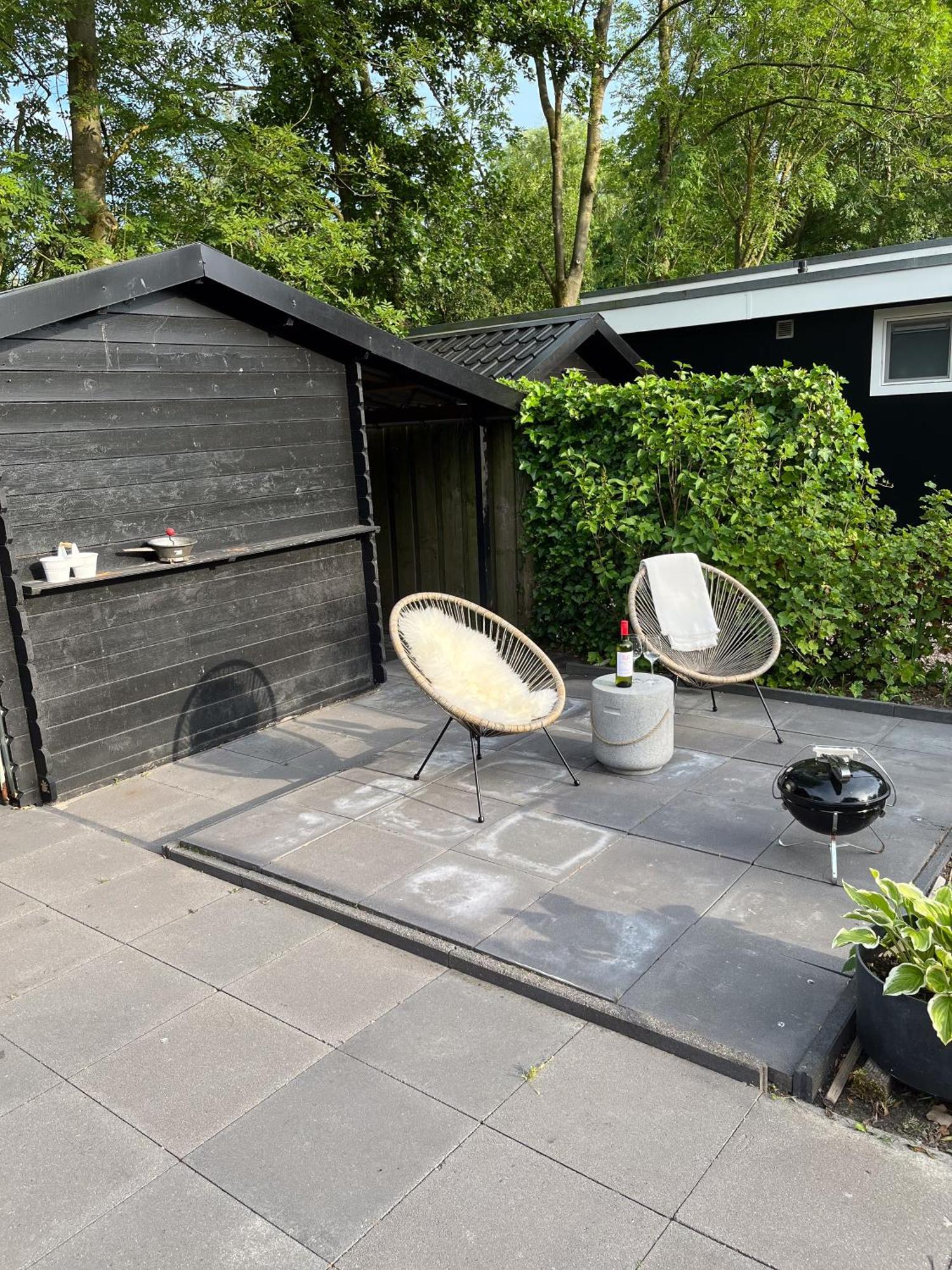 Luxe En Ruim Chalet Met Airco Bij Leekstermeer Matsloot Luaran gambar